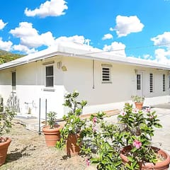 Isla Vista Estate - Studio