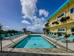 Skyline Sunshine 3BR