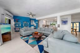 Skyline Sunshine 4BR