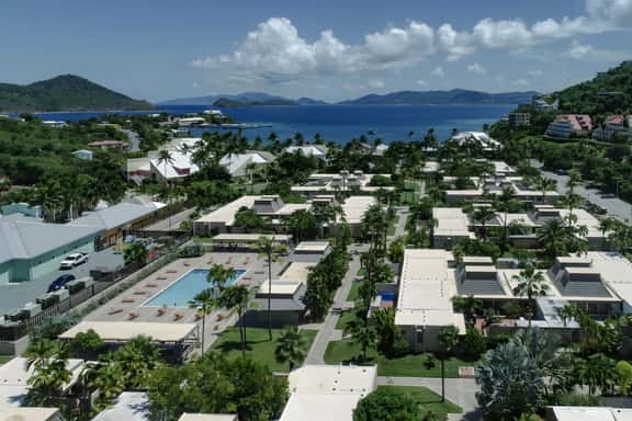 Pineapple Village 3208 - Image 1