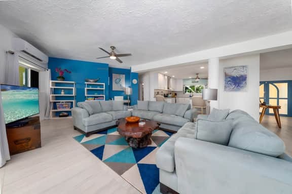 Skyline Sunshine 4BR